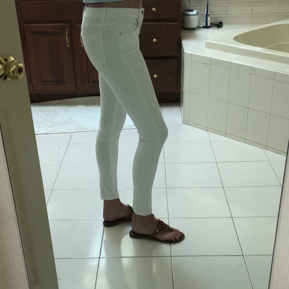 Fashionable white skinny jeans - Picture 3 of 5